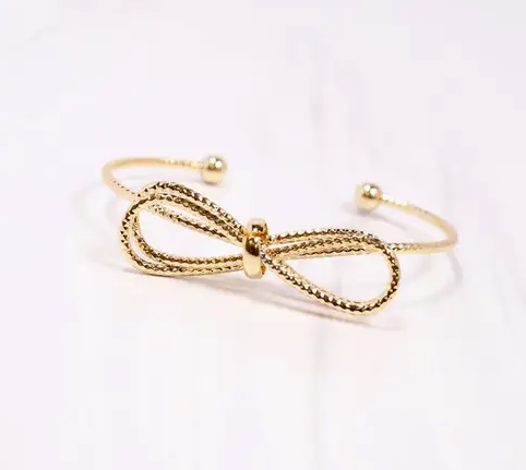 Bow Cuff Bracelet Gold