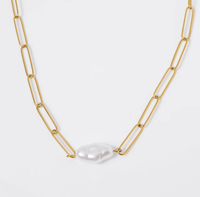 Paperclip Freshwater Pearl Necklace