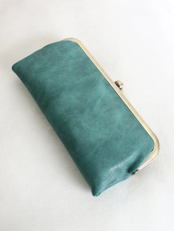 Karen Kiss Lock Clutch