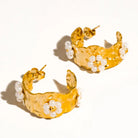 Charme Vintage Floral Hoop Earring