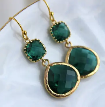 Emerald Green Earrings In Gold