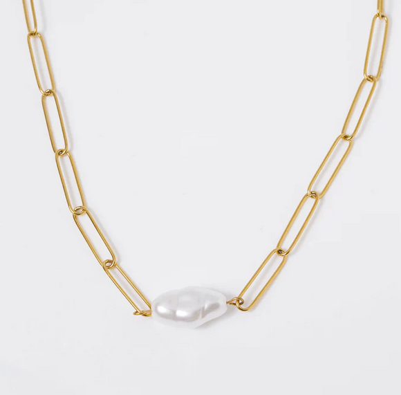 Paperclip Freshwater Pearl Necklace