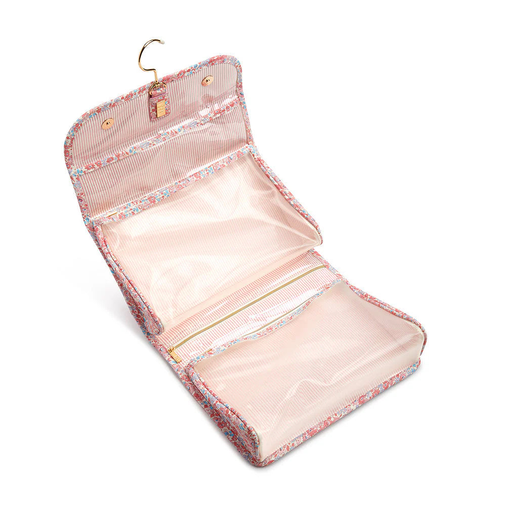 TRVL Designs Hang It Up Toiletry Case - Thumbnail 2