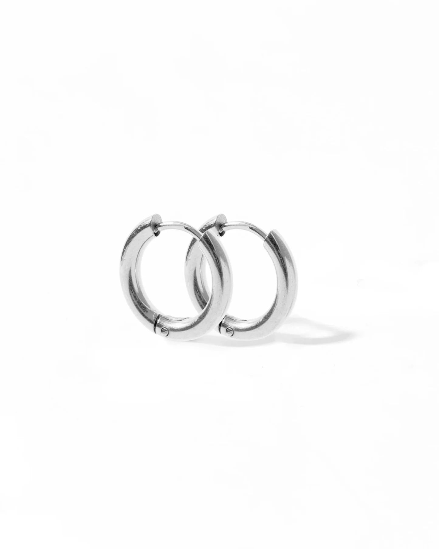 Linny Co Huggie Earrings - Scarlett Hoop Silver 10mm