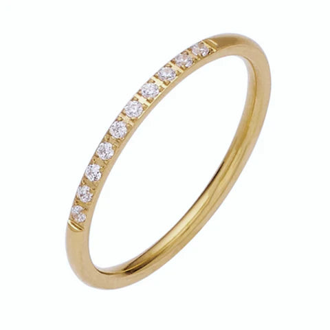 Aubrey Adele Gold ring band with small diamonds