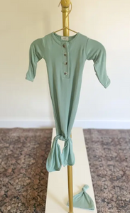 Knotted Baby Gown & Hat Set